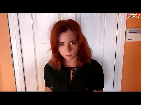 ❤️ Sécherheetsbeamten bestrooft schéin Fra fir Shoplifting - Cum Am Mond ❤️❌ Schéine Porno bei eis ☑